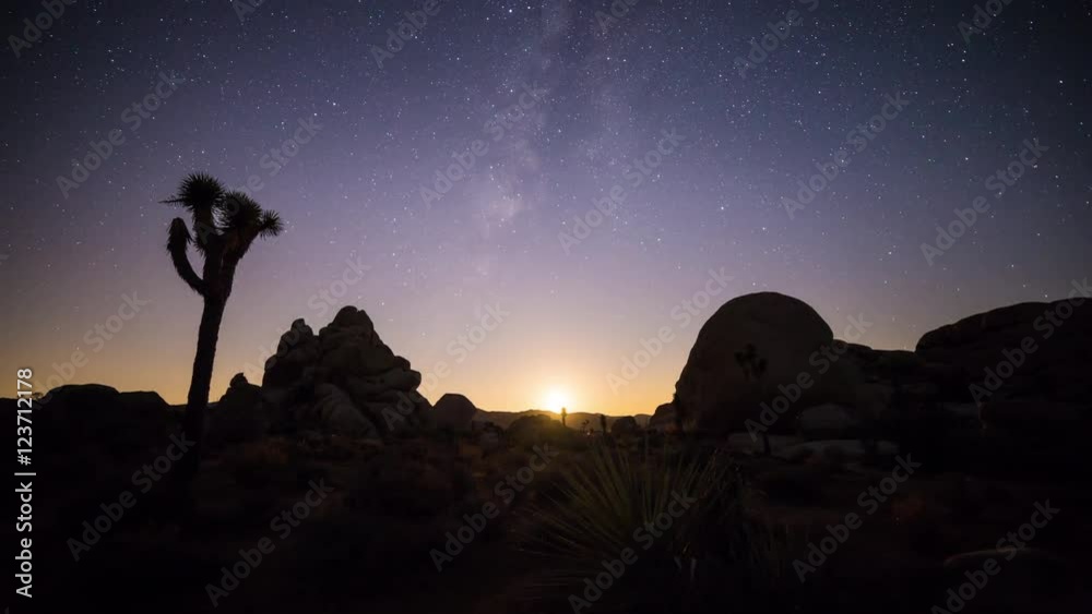Moonset Timelapse With Milky Way and Perseid Meteor Shower