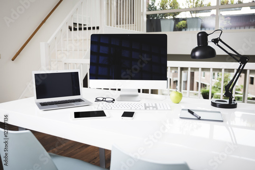 Photos Modern office webdesign mockup