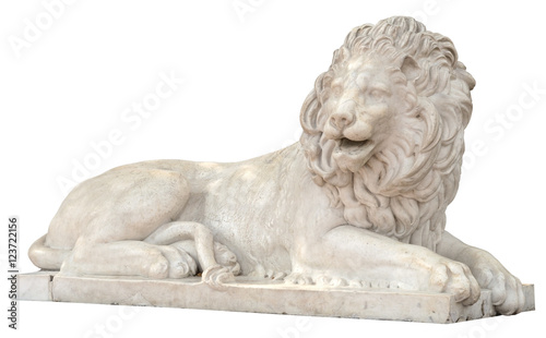Sculpture of a lion © AVD