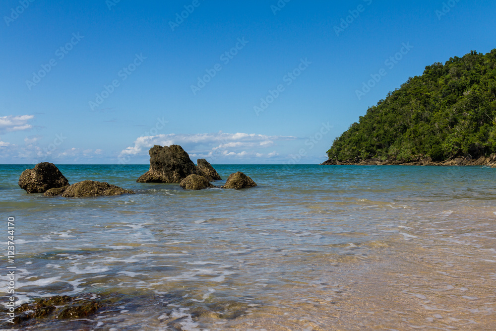 Beautiful Beach Etty Bay in Australia Beautiful Beach Etty Bay in Australia