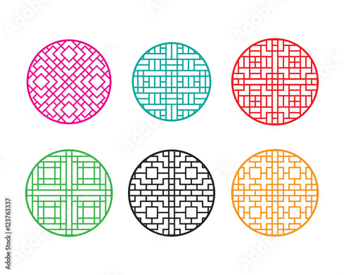 Round Chinese pattern window frame