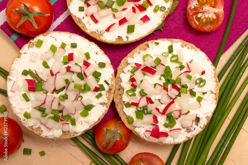 buns with cottage cheese and fresh radish