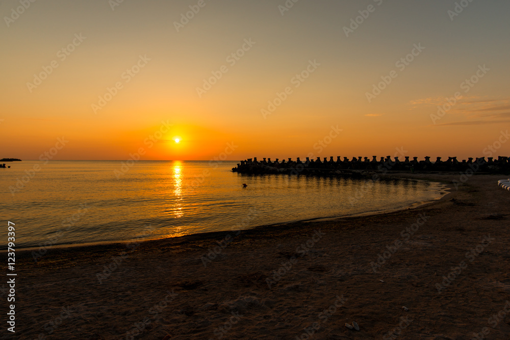 Obraz premium Sunrise at black sea,Olimp,Romania