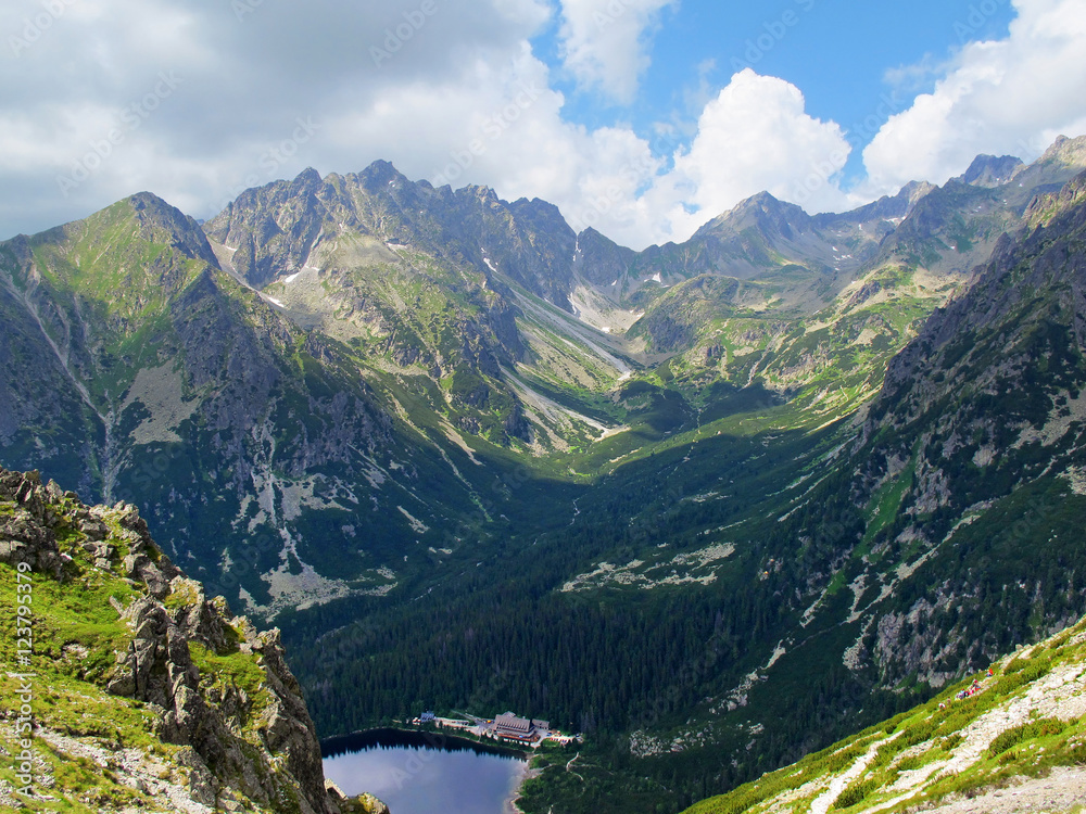 Fototapeta premium Mengusovska valley and Poprad tarn, High Tatras (Slovakia)