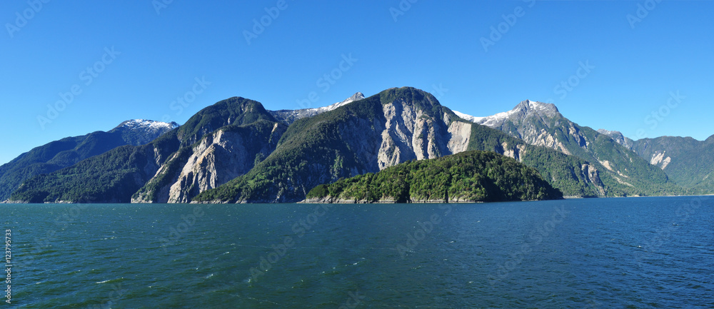 Fototapeta premium Sailing through Chilean Fjords: Aysen fjord and Puerto Chacabuco surrounding area, Patagonia, Chile, South America.