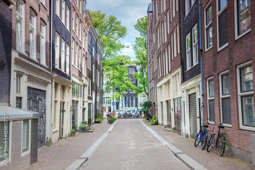 Street of Amsterdam © adisa
