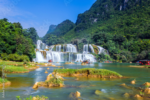 Bangioc waterfall in Caobang, Vietnam photo