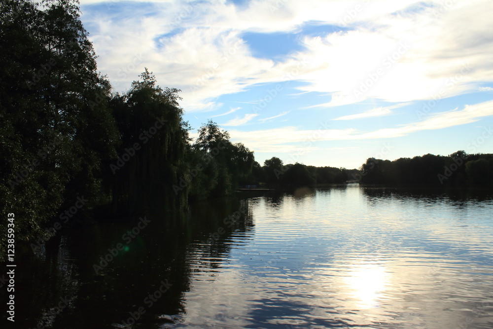 Obraz premium Sonnenuntergang am See