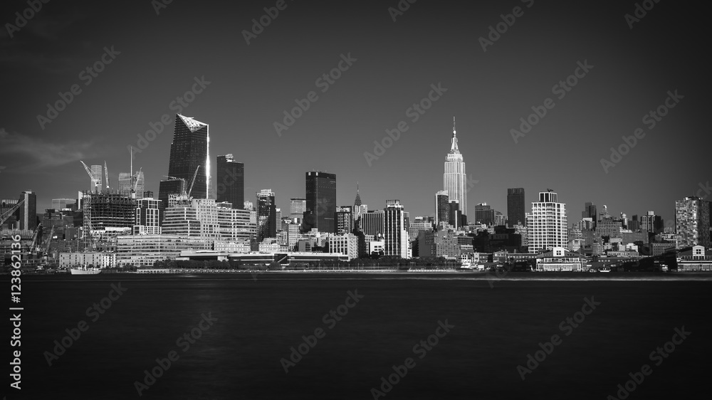 Fototapeta premium A view from across the Hudson