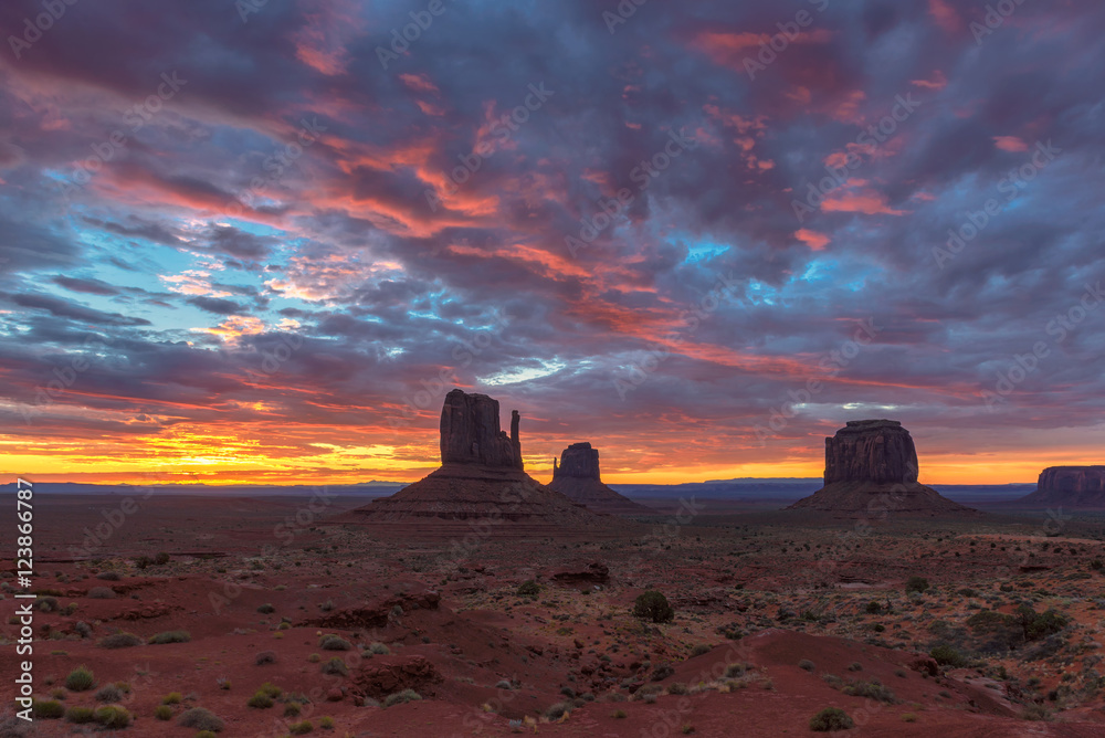 Beautiful clouds at dawn in Monument Valley, Arizona, USA