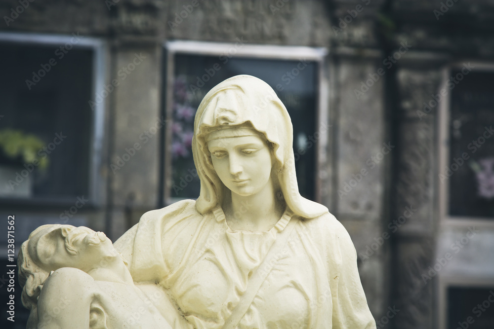 sculpture of the Virgin in the cemetery