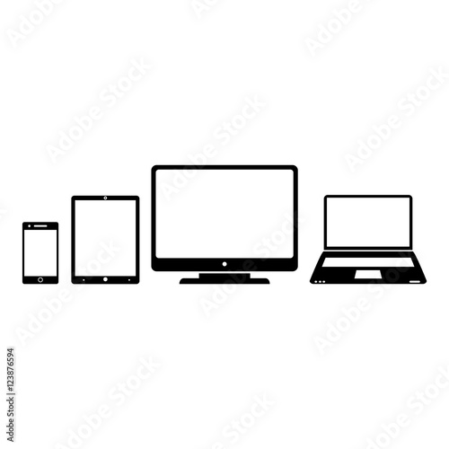 Электронные гаджеты, смартфон, планшет, компьютер, ноутбук, с белыми пустыми экранами. Черно-белая векторная иллюстрация на белом фоне.