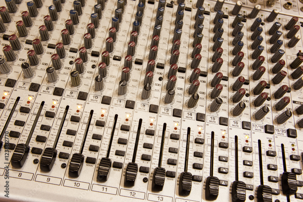 Obraz premium Music studio mix console