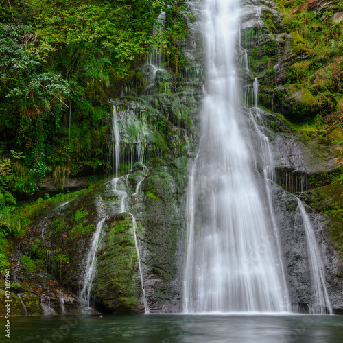 Vieiros waterfall and pond