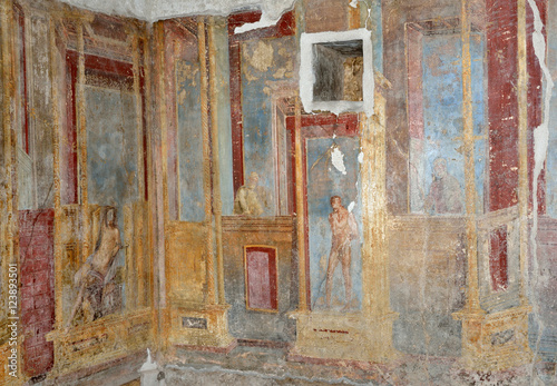 Interior walls of the ancient Roman villa photo