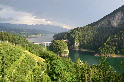 Schilderij op canvas Cles - Lago di Santa Giustina