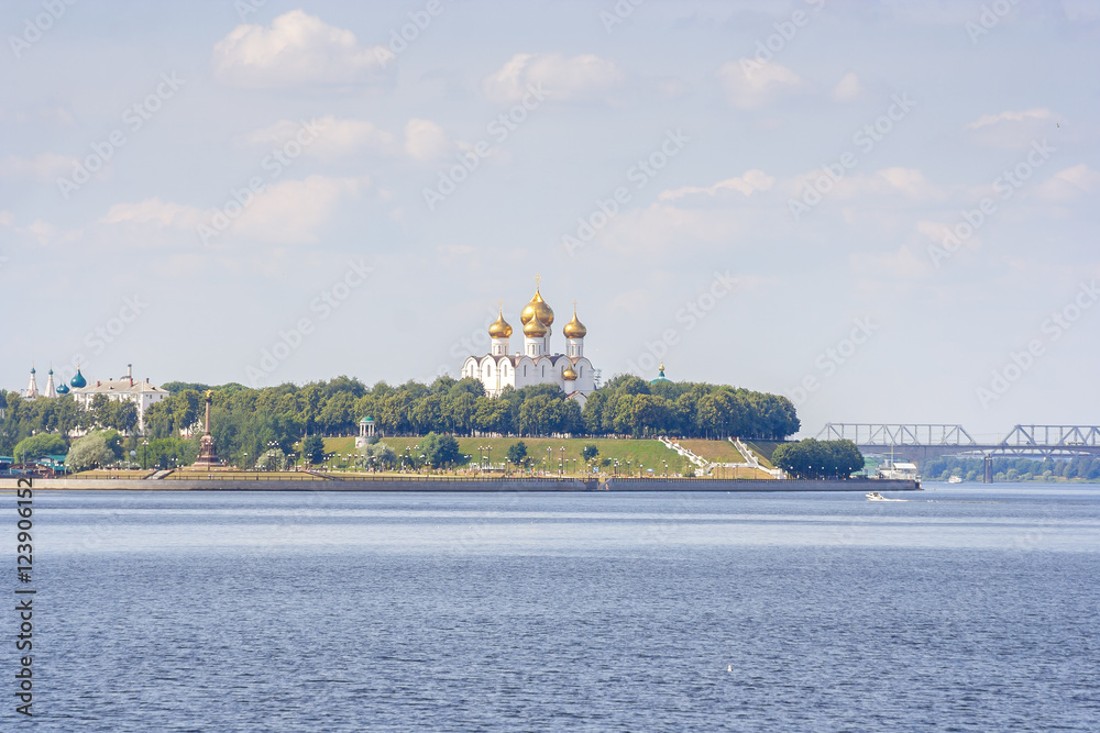 Ярославль. Вид на город с реки Волга