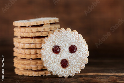 Hildaplätzchen als weihnachtliches Gebäck photo