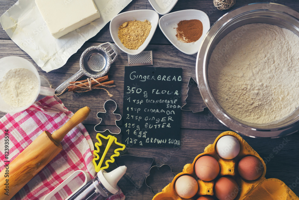  Preparation of gingerbread cookies