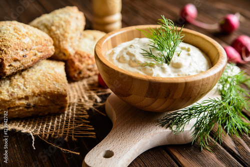 Curd spread with egg, onion, mustard and dill