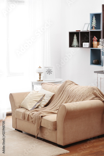 Beautiful interior with cou...