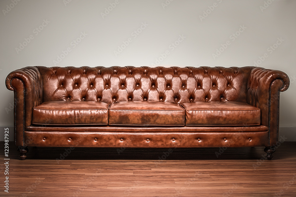 brown chesterfield sofa - obrazy, fototapety, plakaty 