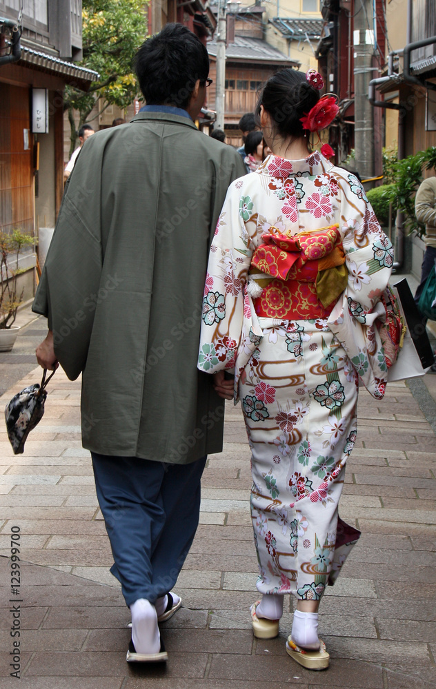 Japonais en kimono traditionnel à Takayama, Japon