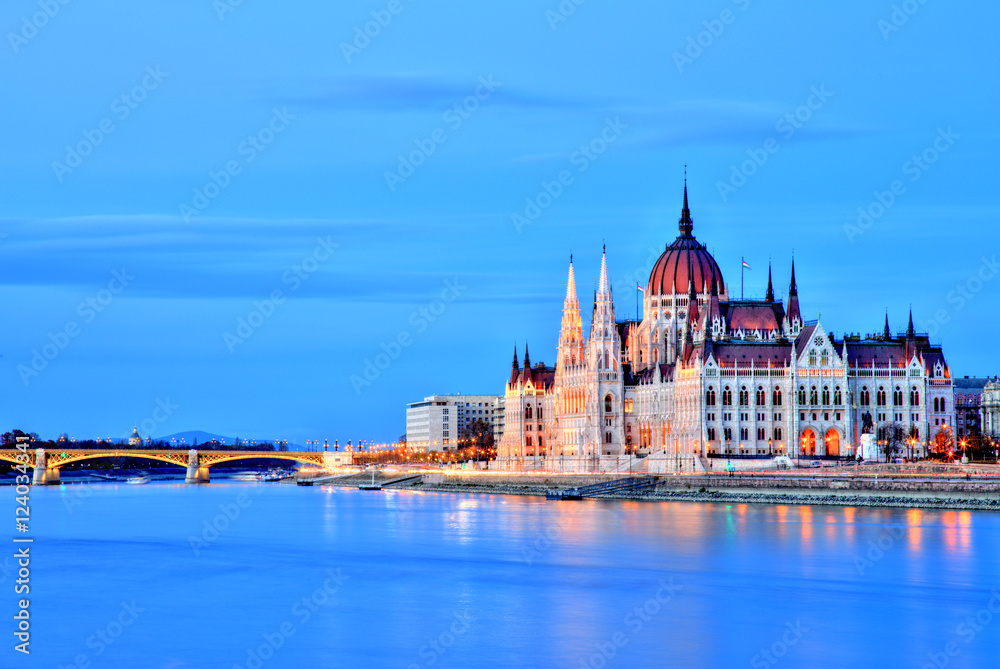 Budapest Parliament at Dusk, Hungary Budapest Parliament at Dusk, Hungary