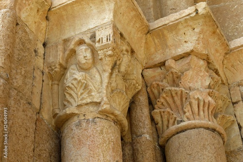 Iglesia de la Vera Cruz, anteriormente Santo Sepulcro, templo católico de Segovia, Castilla y León, en España,Soberana Orden de Malta.
