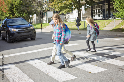 school children crossing the street
