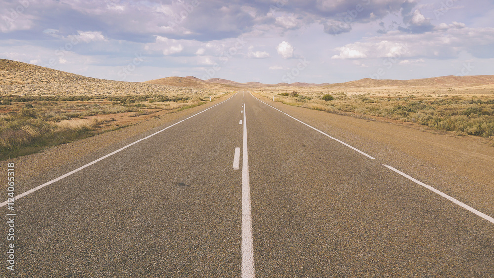 Outback Straße in den Flinders Ranges, South Australia