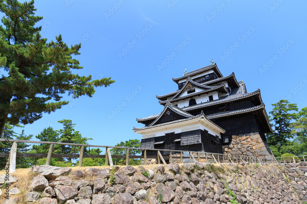 国宝 松江城 -別名：千鳥城-