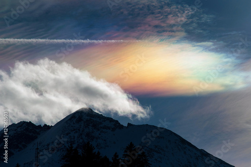 Lichtspiegelung über den Alpen © Karl Allen Lugmayer