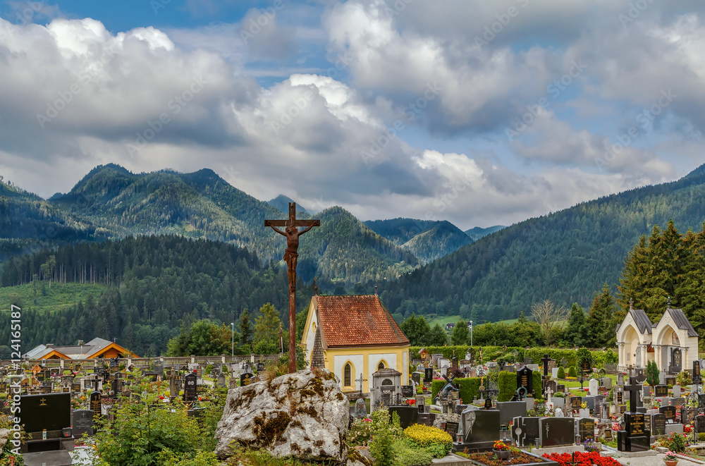 Fototapeta premium cemetery in Mariazell, Austria