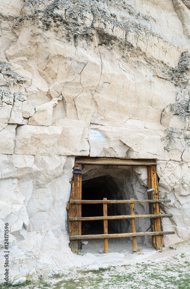 Fototapeta premium Register Cliff State Historic Site