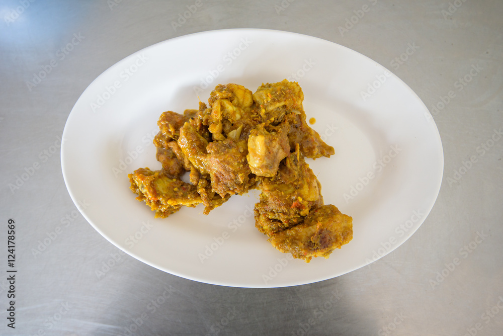 Stir Fried Minced Chicken Breast with Hot Yellow Curry Paste Stir Fried Minced Chicken Breast with Hot Yellow Curry Paste