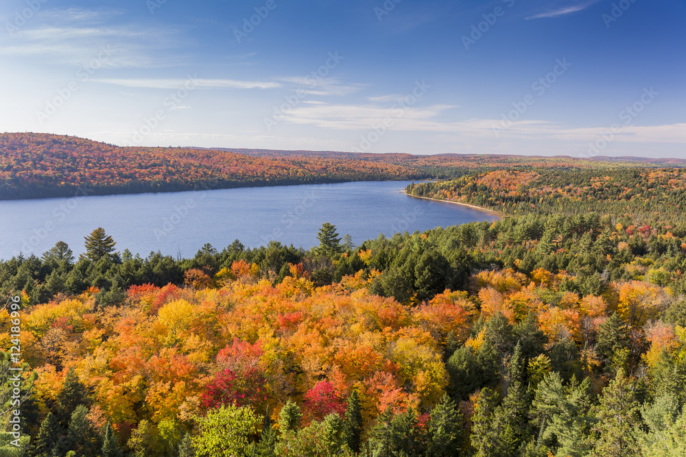 Fototapeta premium Elevated View of Lake and Fall Foliage - Ontario, Canada