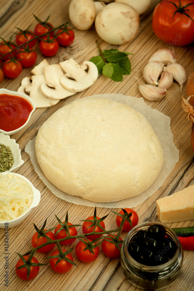 Ingredients for a vegan pizza Ingredients for a vegan pizza