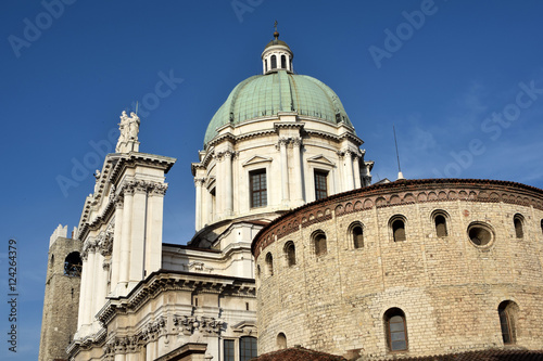 The two churches of Piazza del Duomo in Brescia - Lombardy - Ita © francovolpato