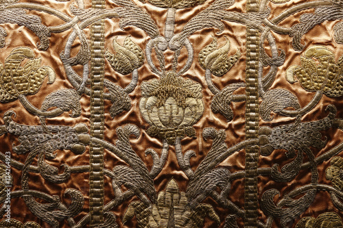 Cuadro en lienzo Casullas pontificales en el interior de  la Catedral de Cristo Salvador de Ávila templo de culto católico Castilla y León, España