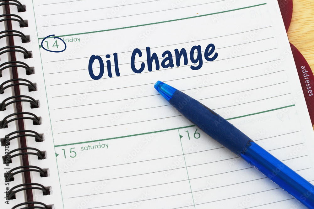 Scheduling your car's oil change appointment Scheduling your car's oil change appointment