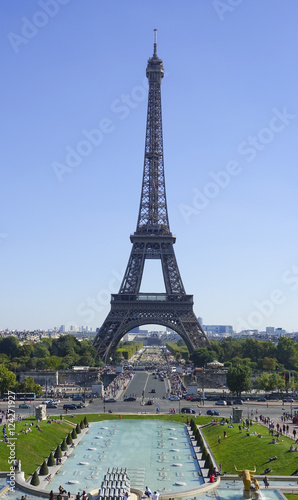 Famous Eiffel Tower in Paris - most famous landmark in the city © 4kclips
