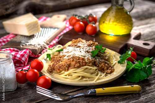 Spaghetti with bolognese sauce and parmesan