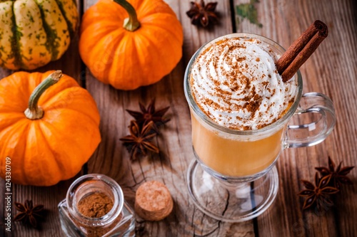 Fototapeta Naklejka Na Ścianę i Meble -  Pumpkin spice latte with whipped cream