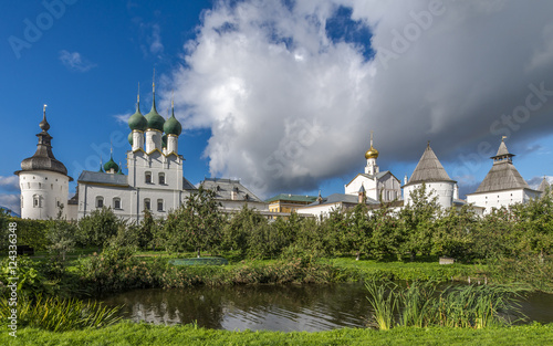 The Metropolitan garden of the Rostov Kremlin.