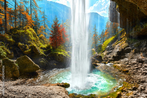 Herbst in Slowenien, Wasserfall photo