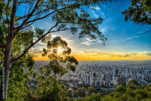 Vista do mirante no bairro mangabeiras em Belo Horizonte, Minas Gerais, Brasil. photo