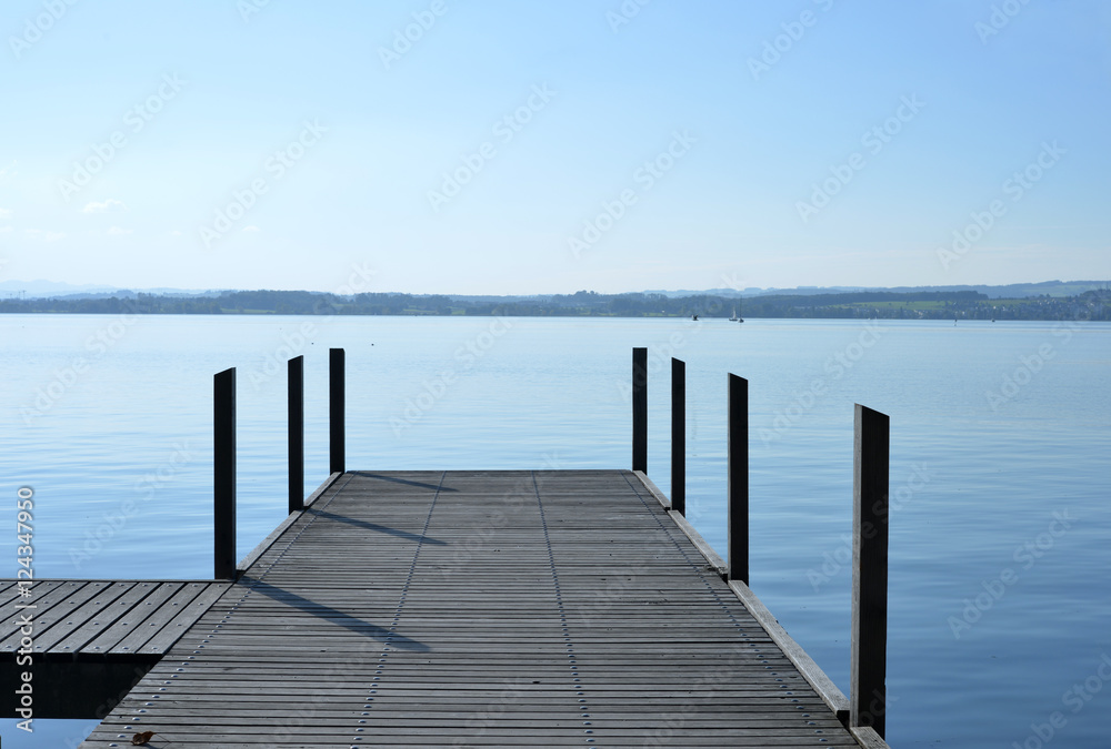 Bootssteg am Zugersee Schweiz