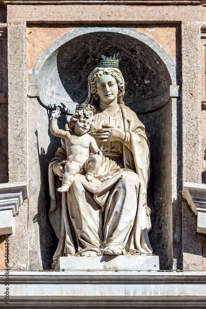 Madonna and Jesus child