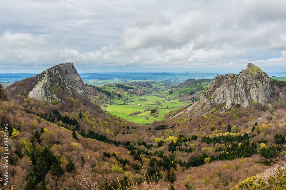 Fototapeta premium Volcans d'Auvergne regional natural park, Auvergne, France.